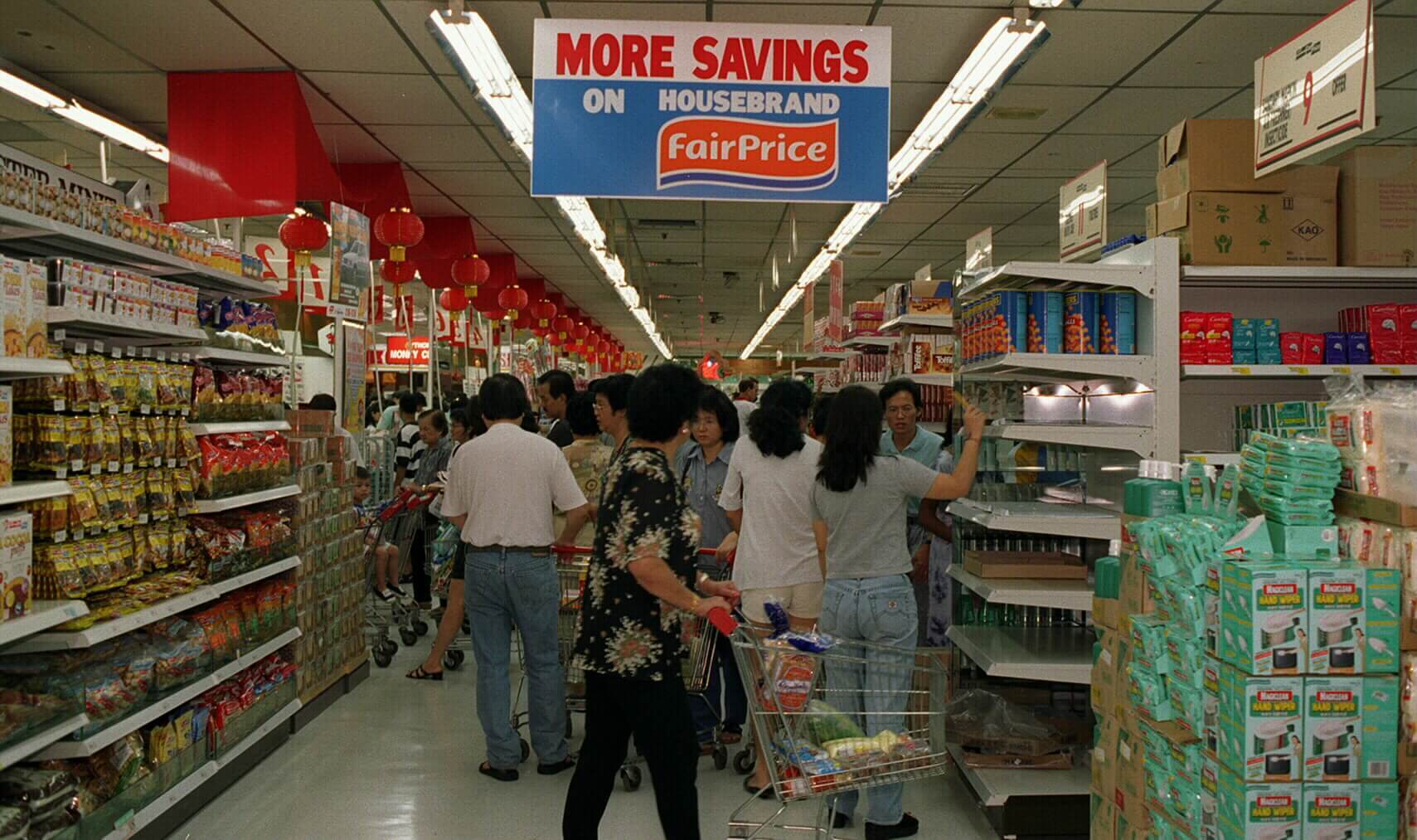 Convenience store, Retail, Shelf, Customer, Supermarket, Shelving, Shopping, Aisle, Market